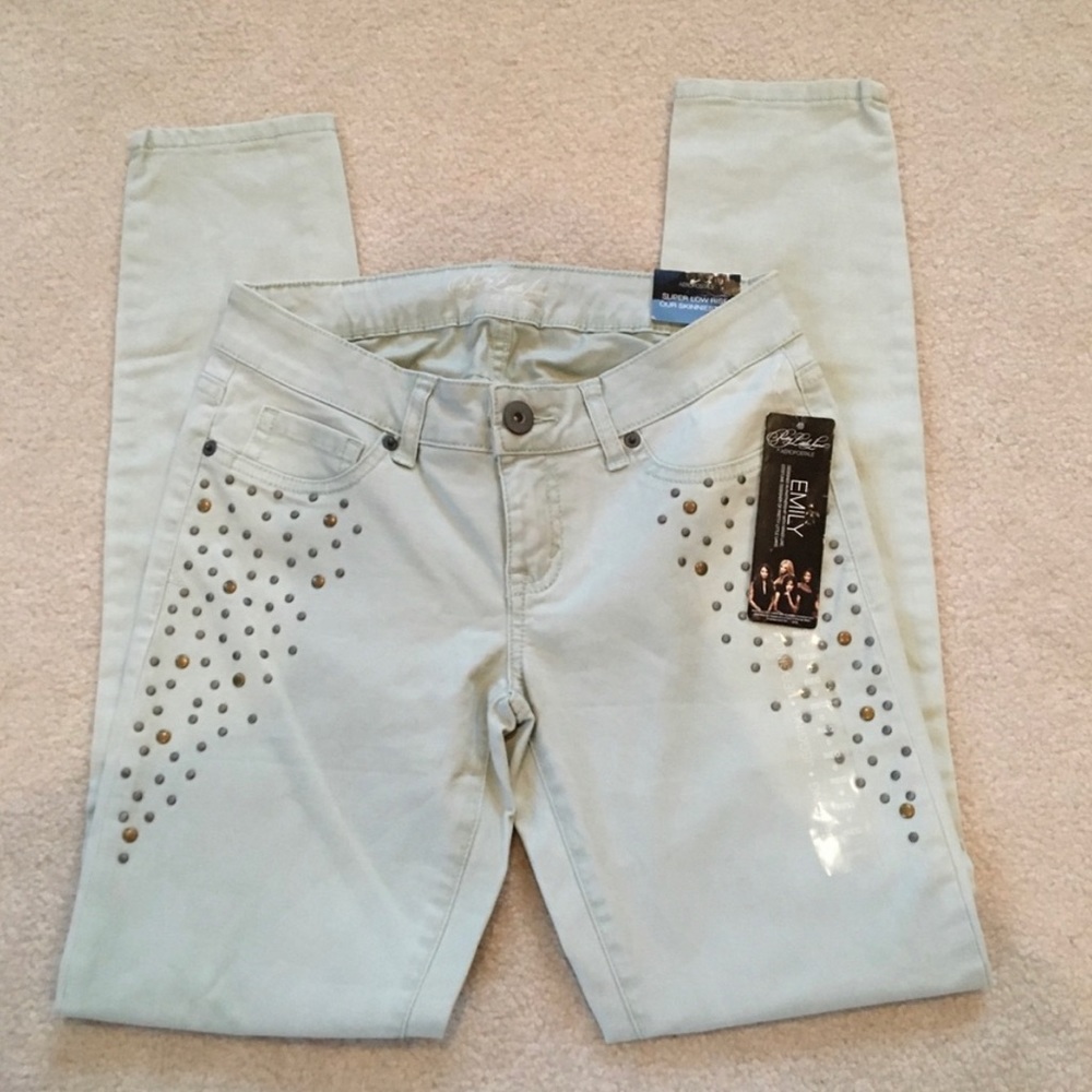 Aeropostale Women’s Pretty Little Liars “Emily” Low Rise Jegging NWT